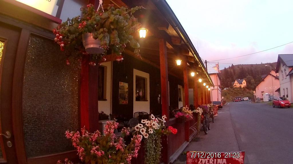 Hotel Malamut Nové Hamry Extérieur photo